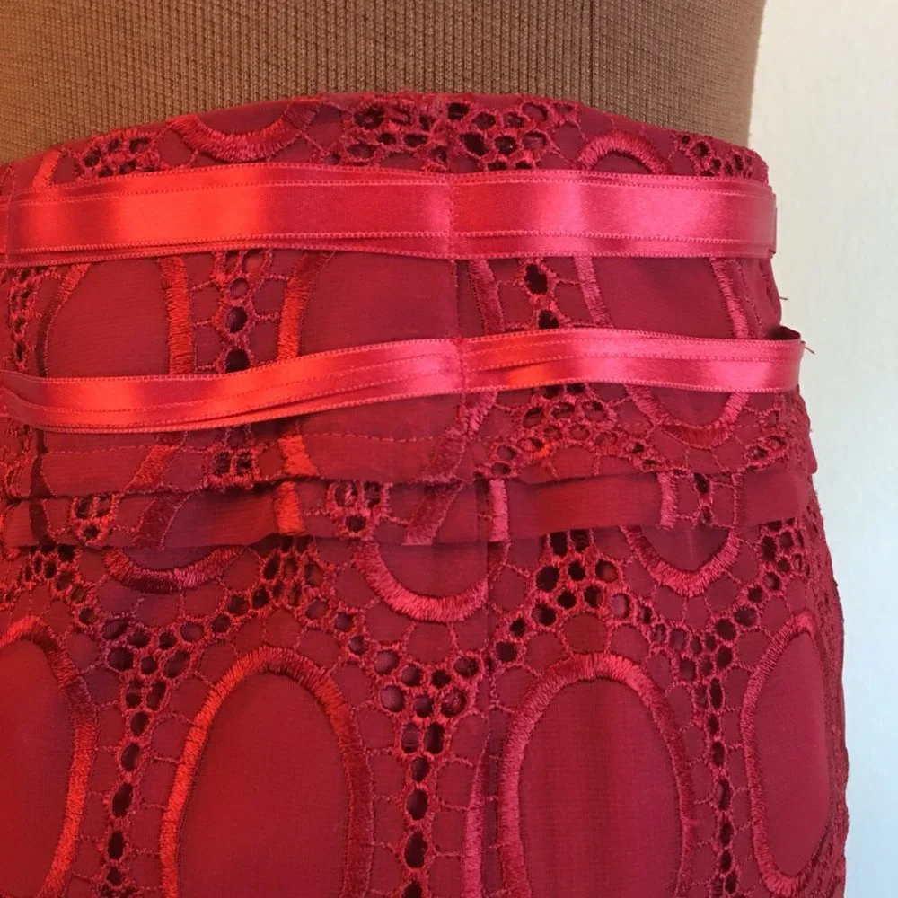SYLVIA RIELLE Parisian Designer Red Lace Skirt - Picture 6 of 12